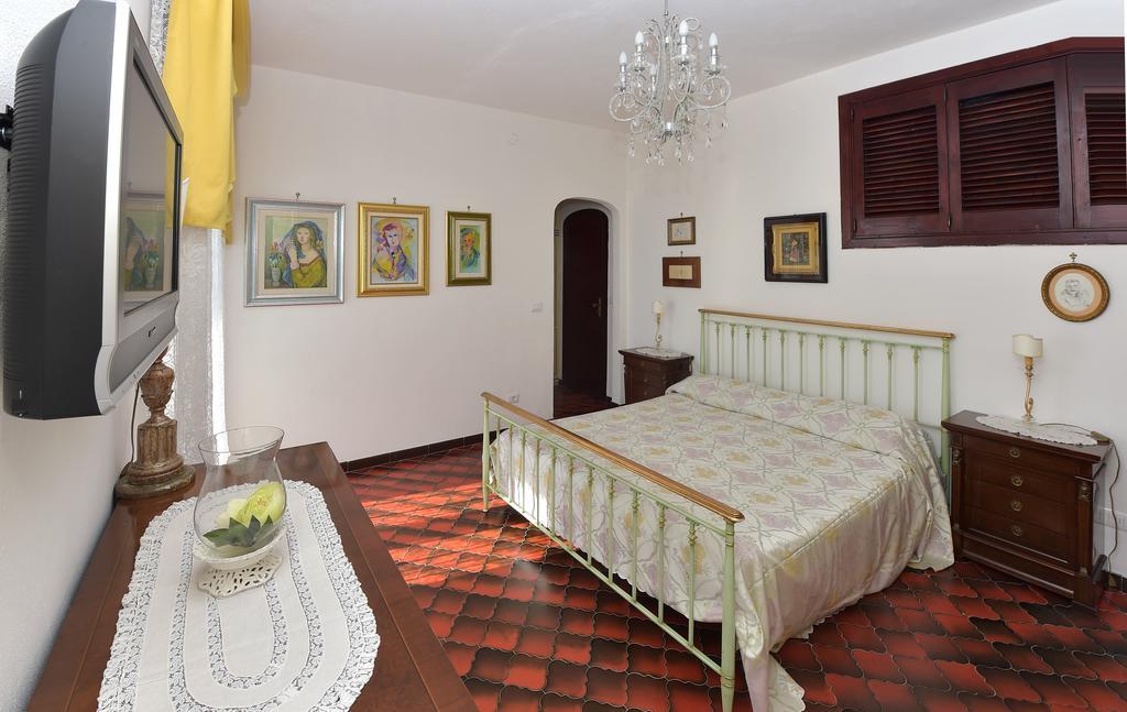 Bed and Breakfast Casa Barbara Amalfi Habitación foto